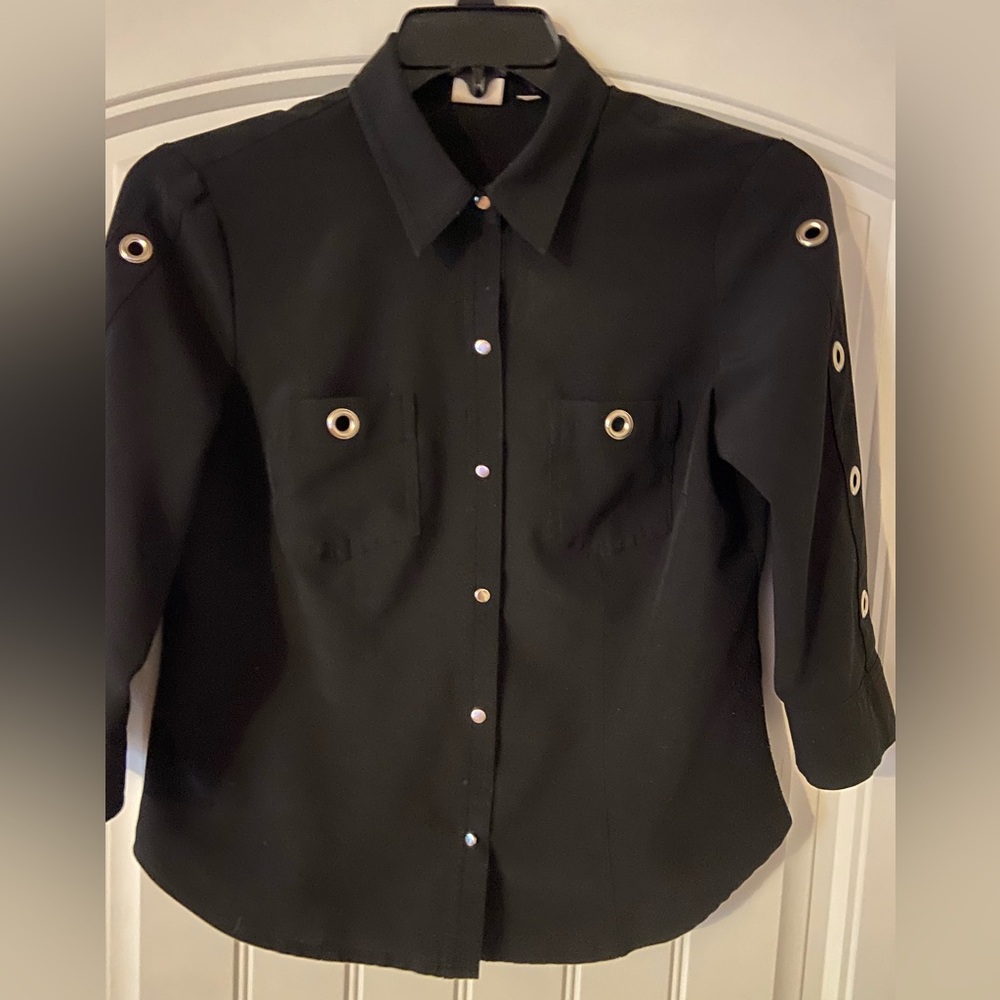 Women’s Covington Petite Black 3/4 Sleeve Blouse M/L